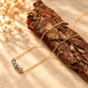 Collier Diva Dorée en Labradorite