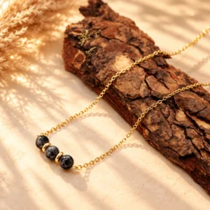 Le danger du Lapis-Lazuli : Entre protection et menace 5 Collier Dorée Aïda en hématite